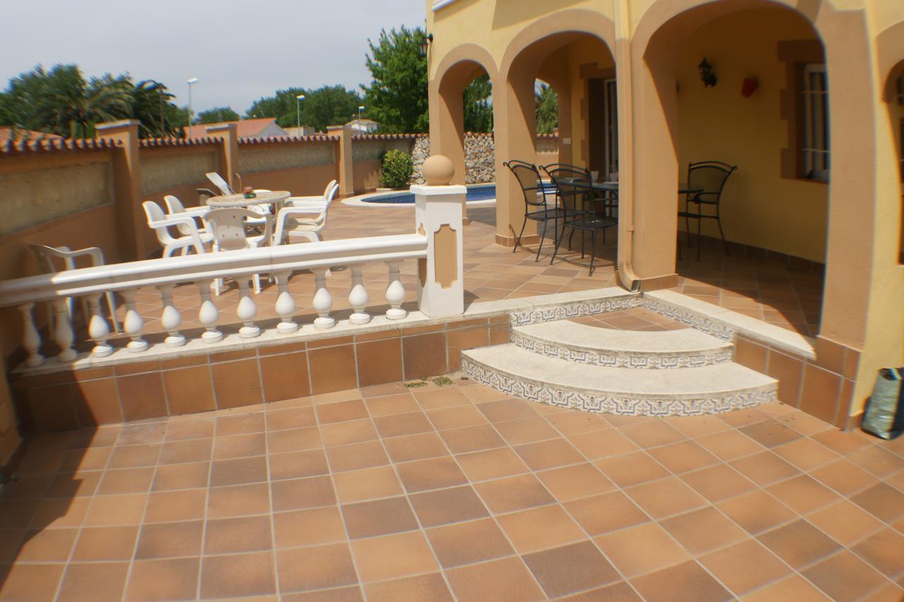 Goldhome - Carlit - Casa 9 Habitaciones, Piscina Privada, Sala De Juegos Empuriabrava Exterior photo