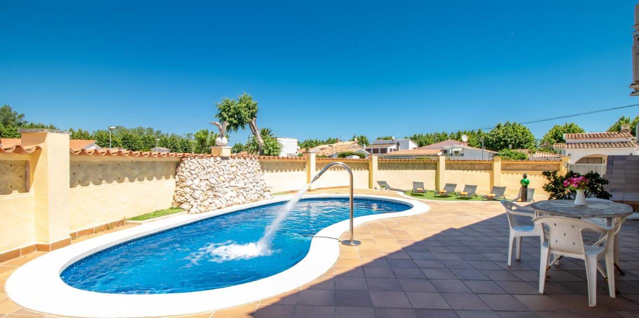 Goldhome - Carlit - Casa 9 Habitaciones, Piscina Privada, Sala De Juegos Empuriabrava Exterior photo
