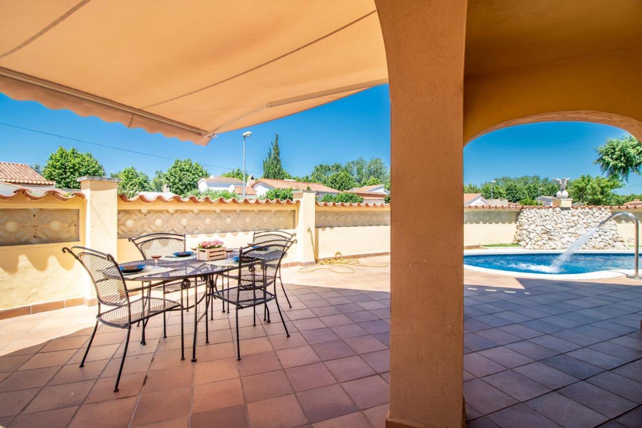 Goldhome - Carlit - Casa 9 Habitaciones, Piscina Privada, Sala De Juegos Empuriabrava Exterior photo